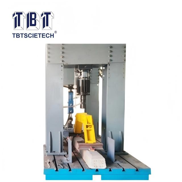 Статический и динамический тест в системе прикрепления железнодорожного железнодорожного железа